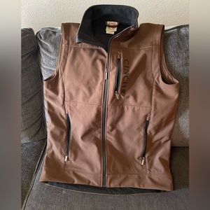 Cinch vest
